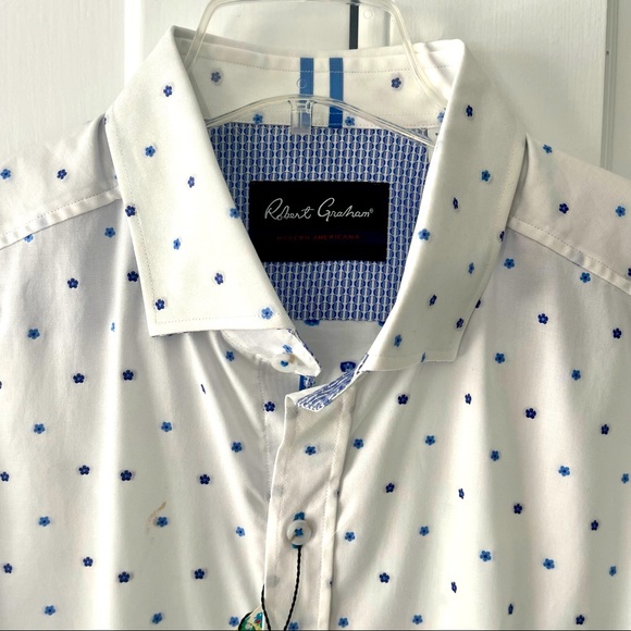 ROBERT GRAHAM ‘CABERTO’ TAILORED FIT FLORAL BUTTON-UP SHIRT - Picture 13 of 15